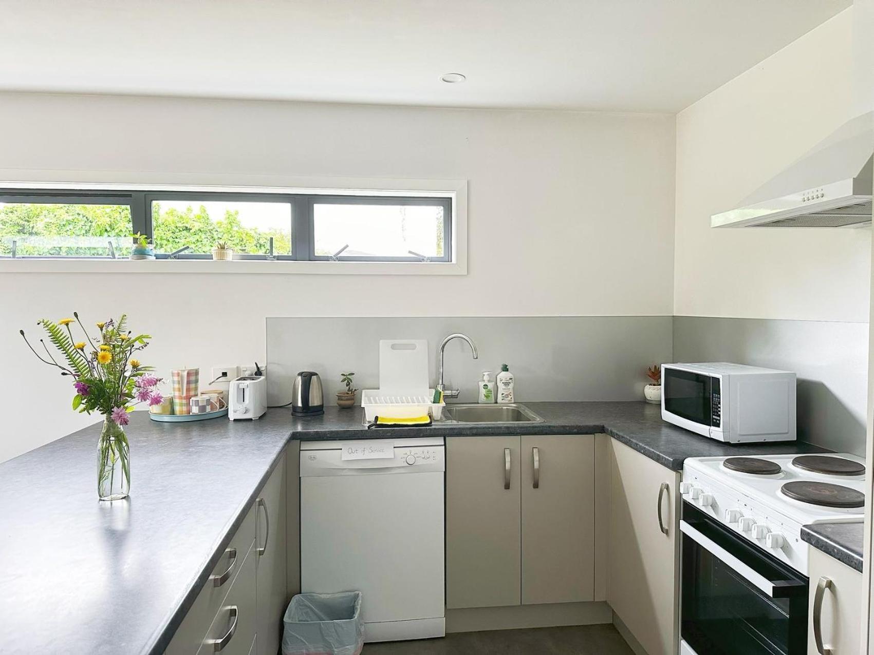 Albany House An Entire Independent House With Free Parking Free Wifi Free Coffee Free Tea * Auckland