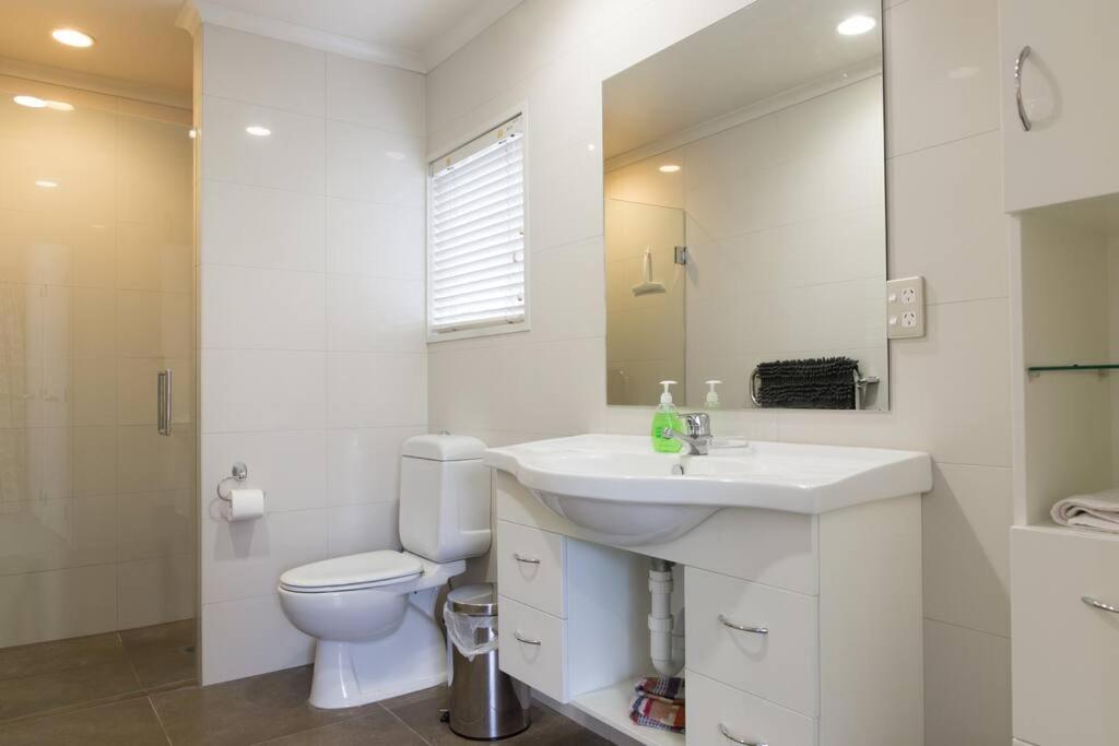 Parnell Ridge Top Townhouse Apartment Auckland