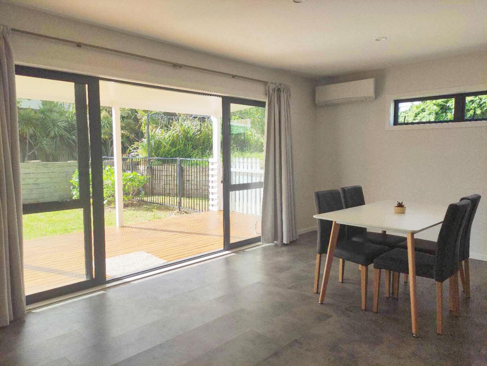 Albany House An Entire Independent House With Free Parking Free Wifi Free Coffee Free Tea Villa