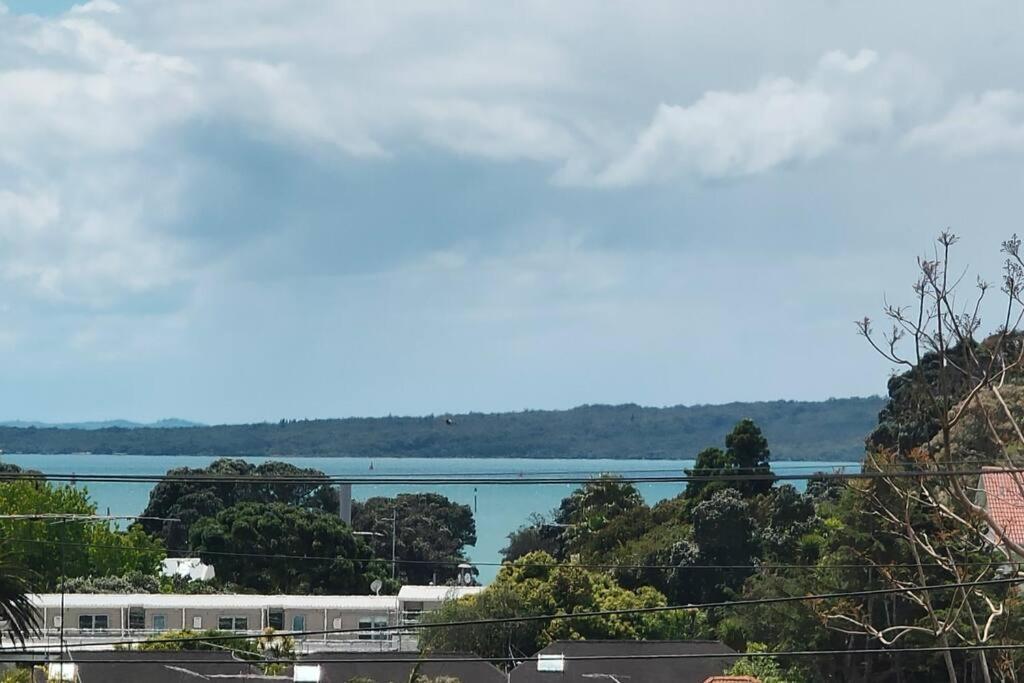 Hot Deal! Sky Stars Coastal Haven Retreat Auckland