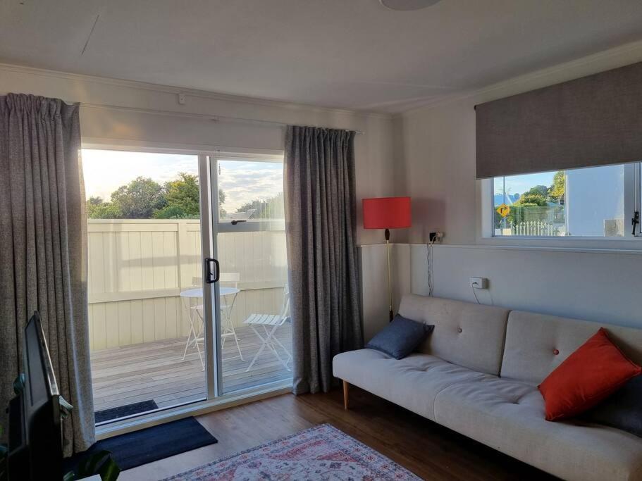 Easy And Cosy In Avondale Apartment Auckland