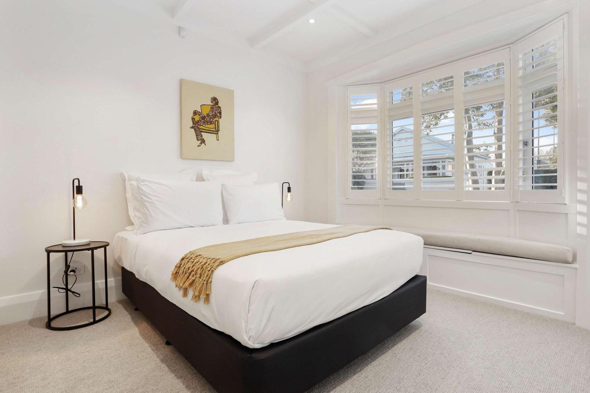 Luxury With Pool Prime Location Villa