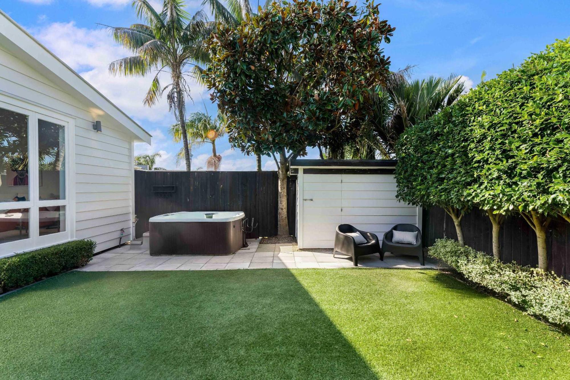 Villa Luxury With Pool Prime Location Auckland