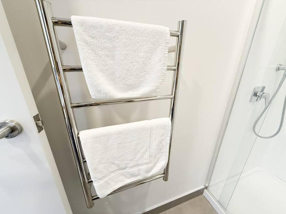 Apartment Hot Deal! Sky Stars Haven With Pool In Cbd Heart