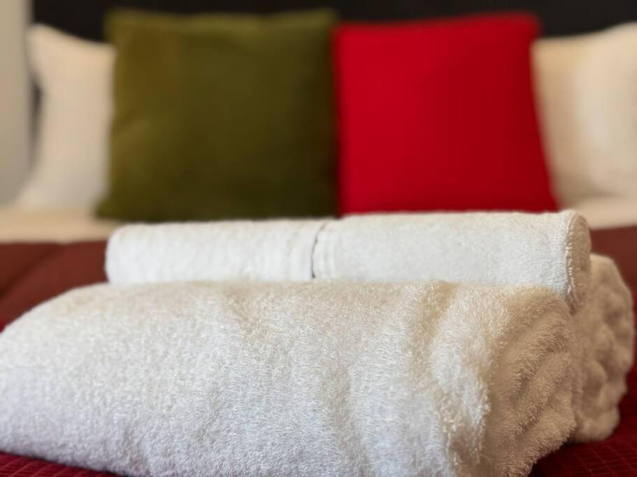 Apartment Hot Deal! Sky Stars Haven With Pool In Cbd Heart Auckland