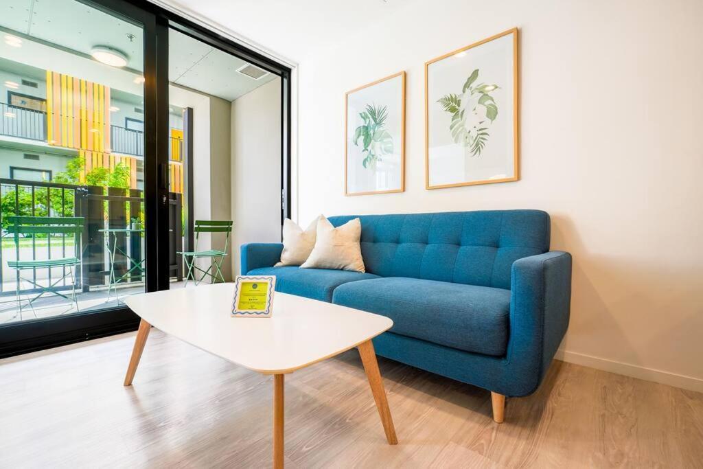 Apartment Stunning And Serene Two-bedroom Auckland