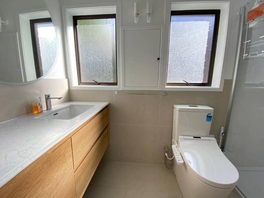 Holiday home Seaview House In Howick *
