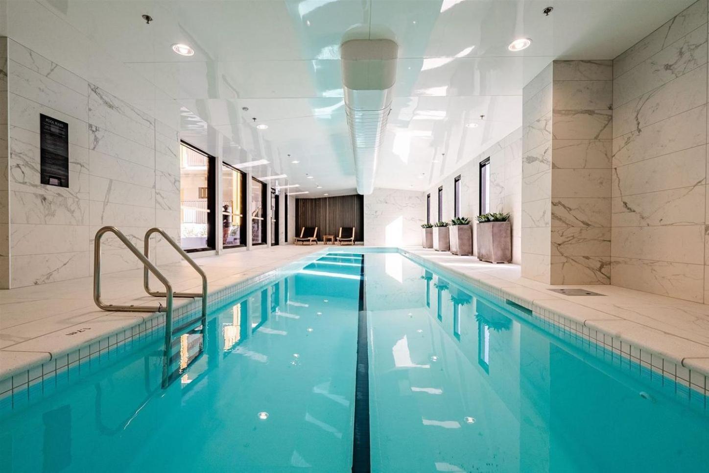 Urban Haven - Spa, Pool And Patio Apartment