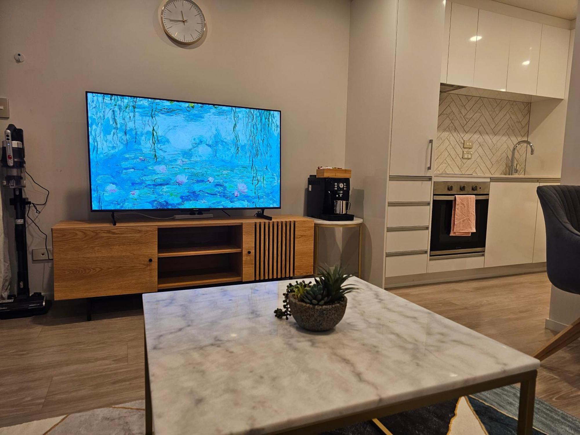 Apartment Urban Haven - Spa, Pool And Patio *