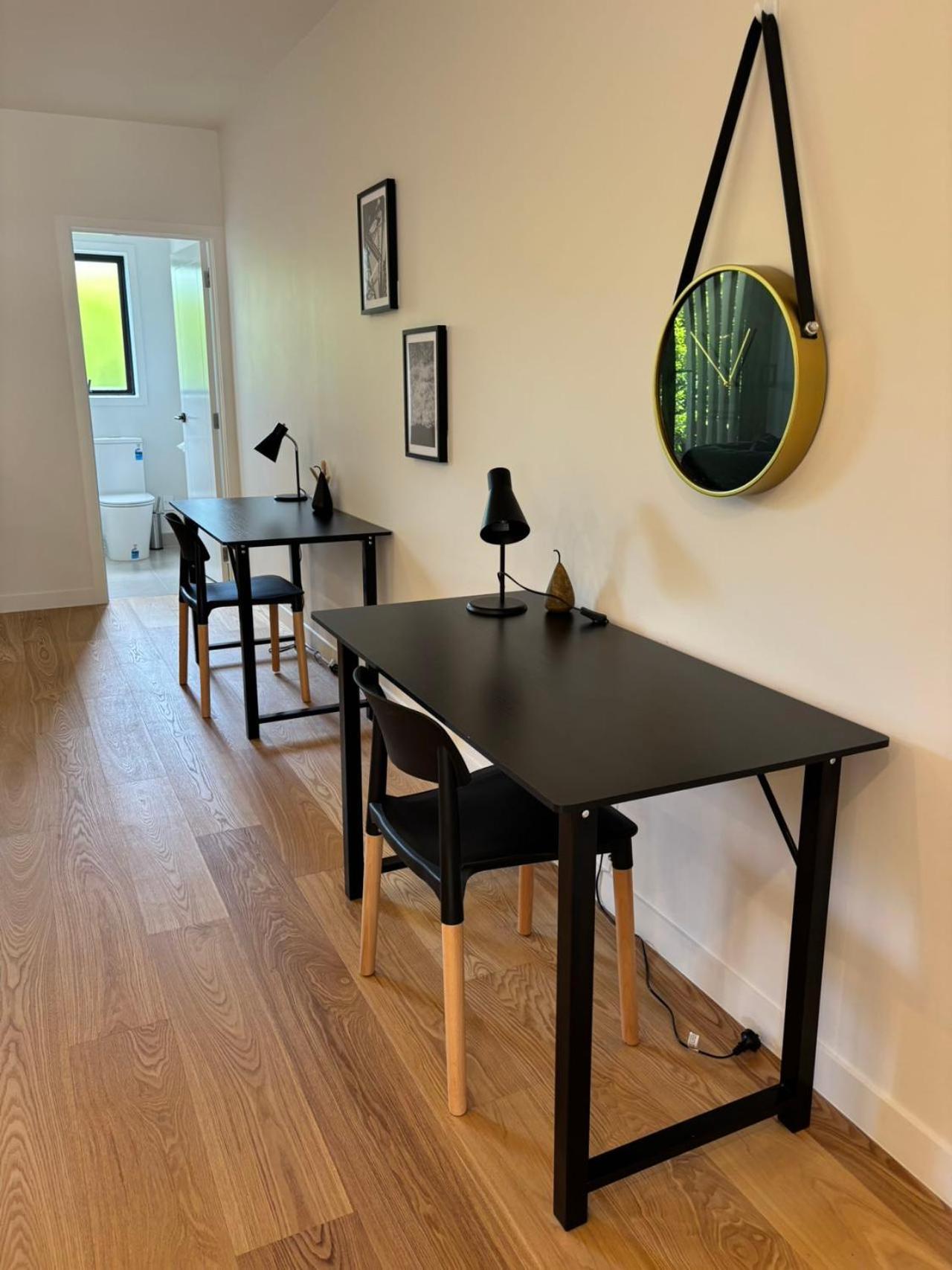 Epsom Tidy House Unit 5 Holiday home *
