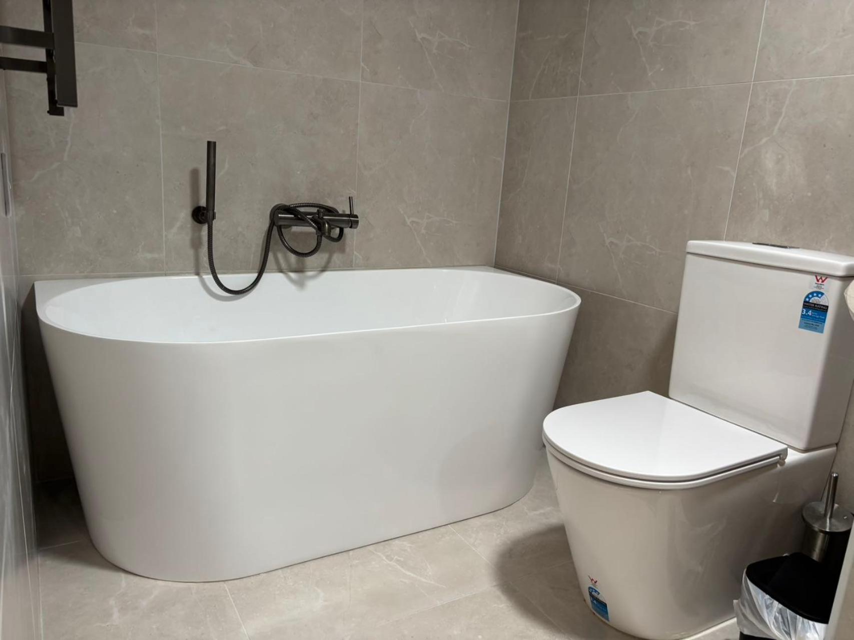 Epsom Tidy House Unit 5 Holiday home *