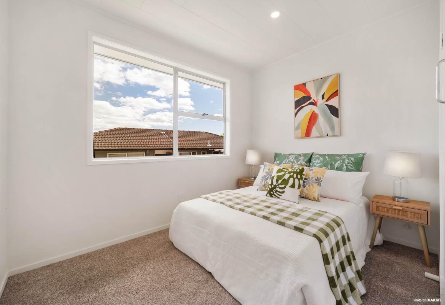Large Affordable Entire House Available * Auckland