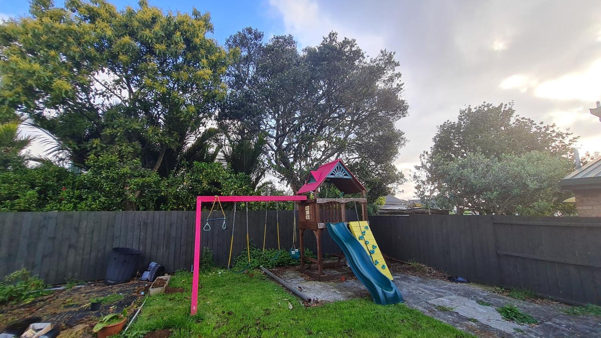 2 Bedroom Self Contained Near Cbd * Auckland