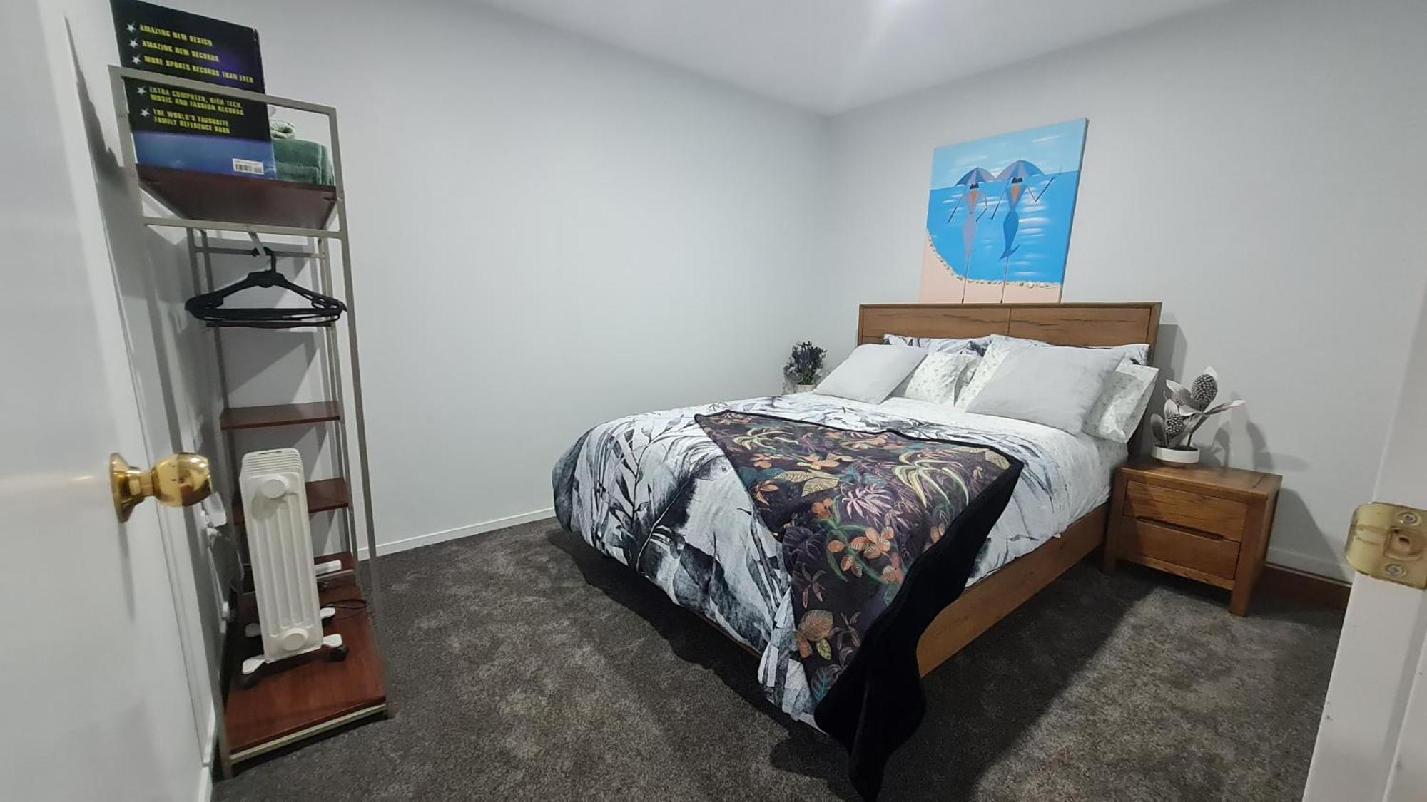 2 Bedroom Self Contained Near Cbd Auckland
