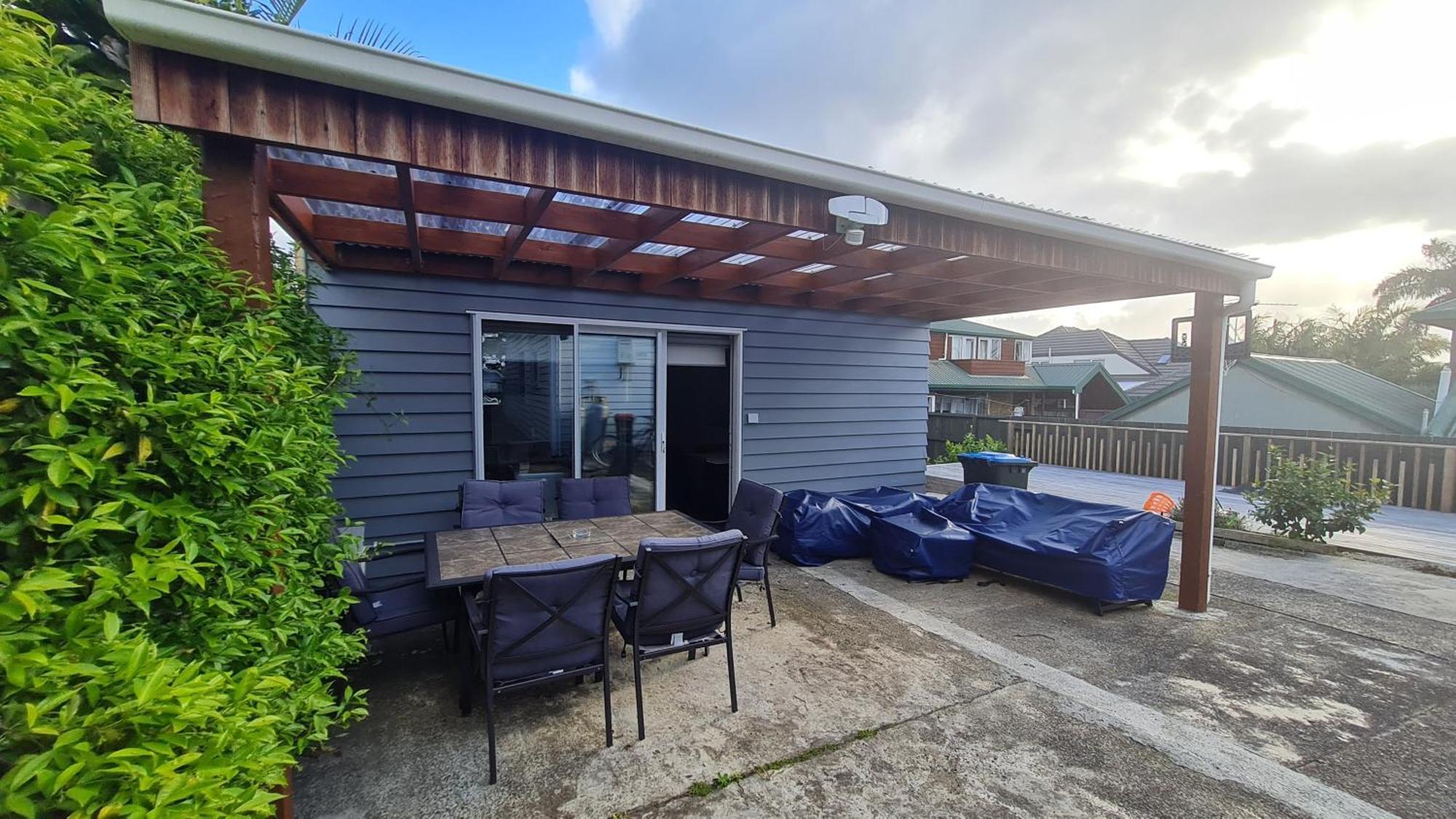 2 Bedroom Self Contained Near Cbd Holiday home Auckland