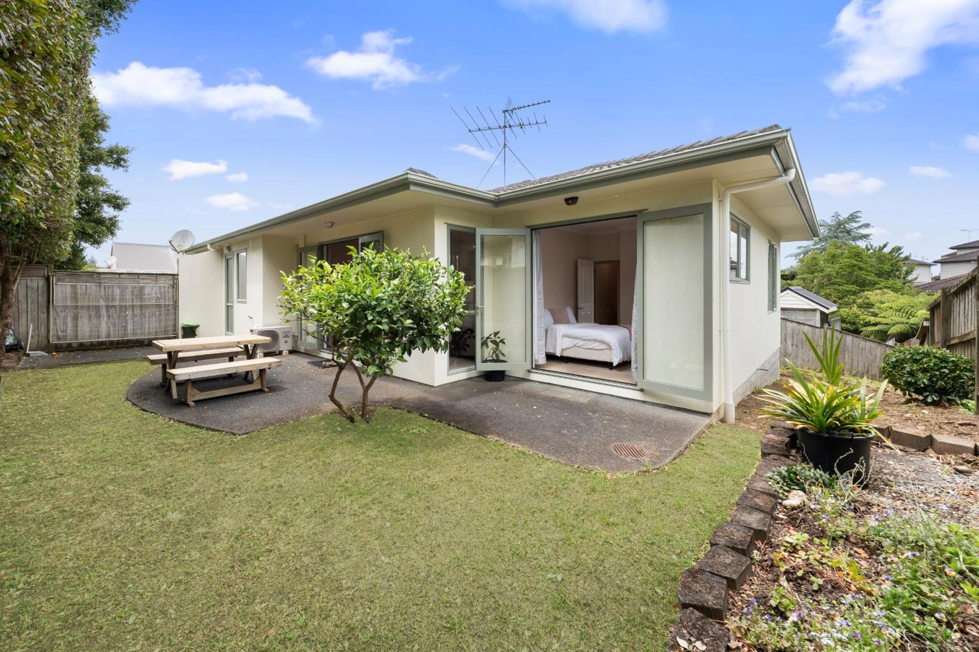 Holiday home Cozy Out East Auckland