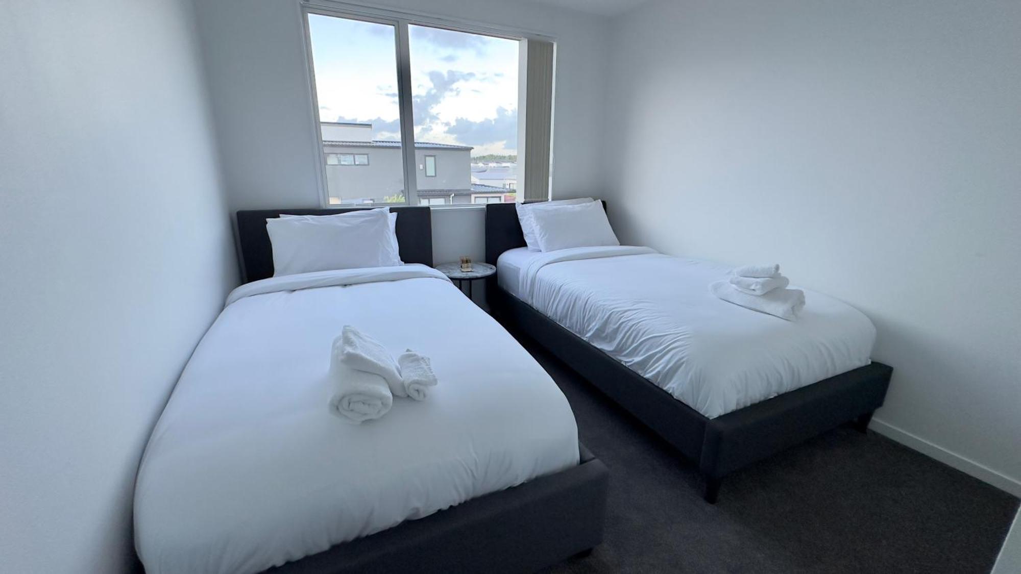 Holiday home Stylish New Modern 3-br In - Perfect For Your Next Getaway!