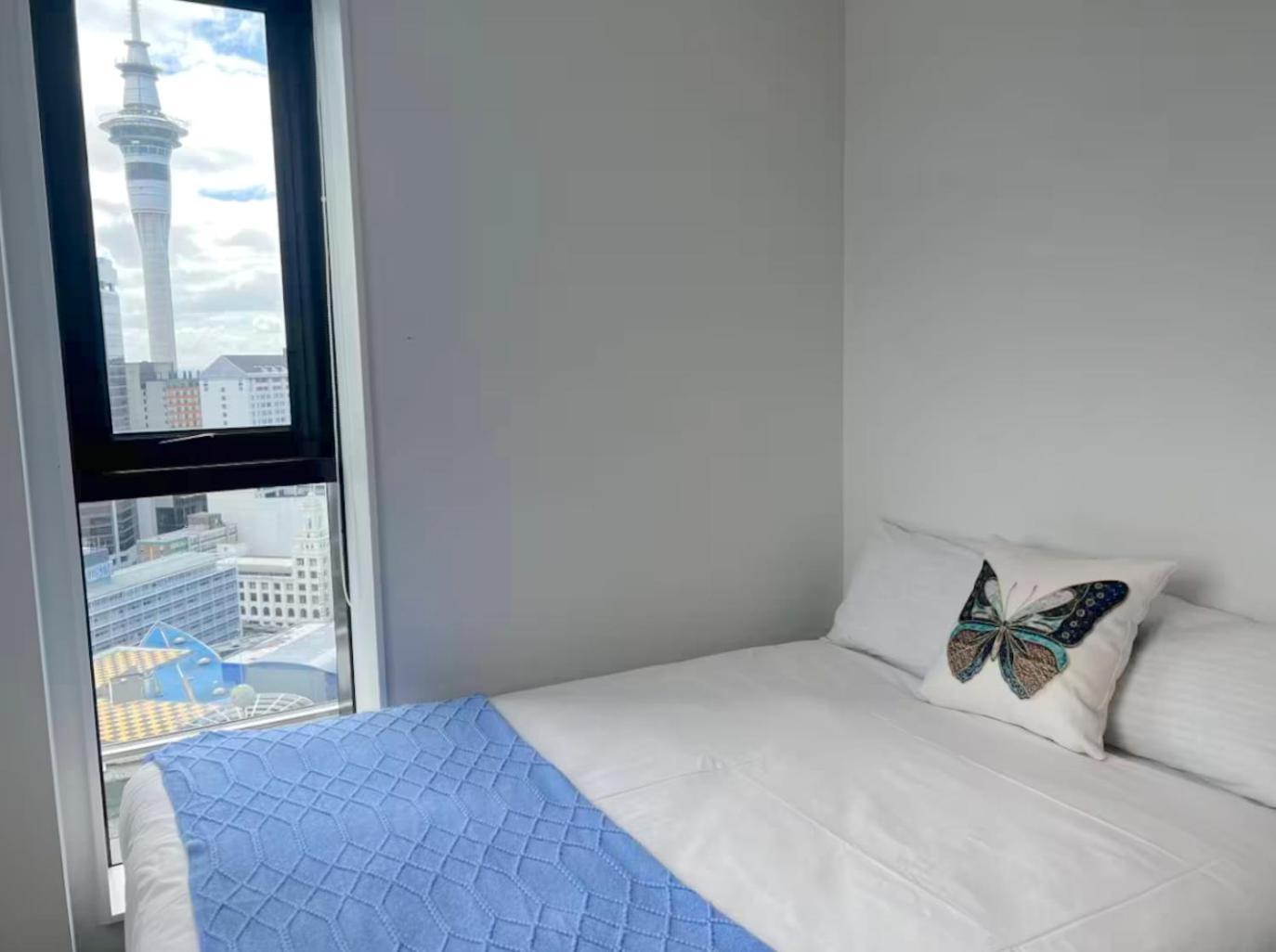 Apartment Stunning 3 Bedroom Penthouse In Cbd