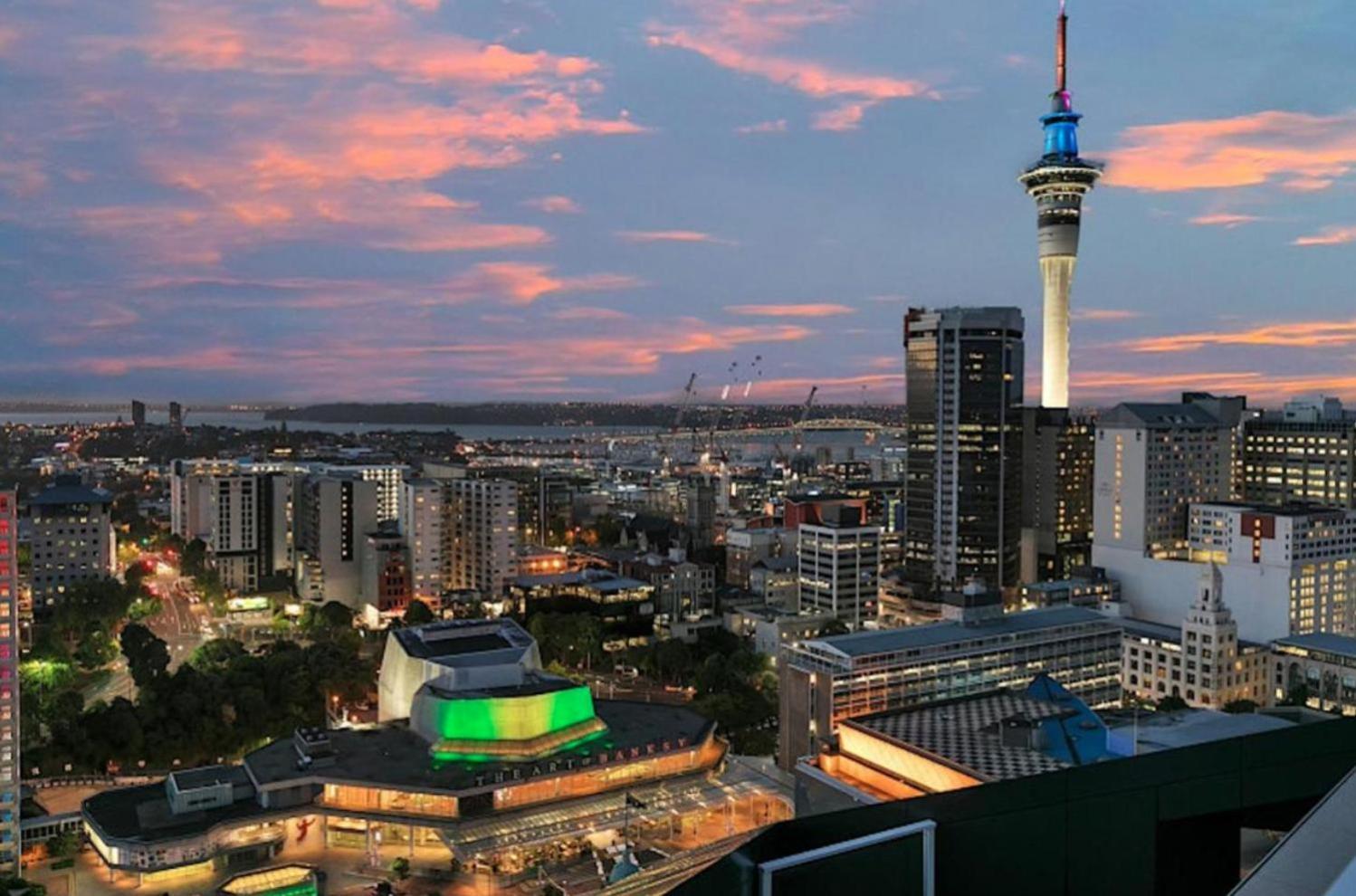 Apartment Stunning 3 Bedroom Penthouse In Cbd Auckland