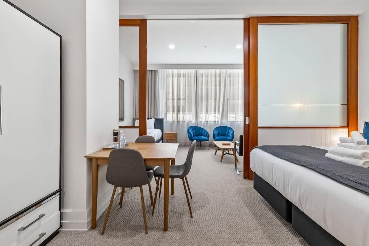 Retreat 1br W Pool Gym And Tennis Court * Auckland