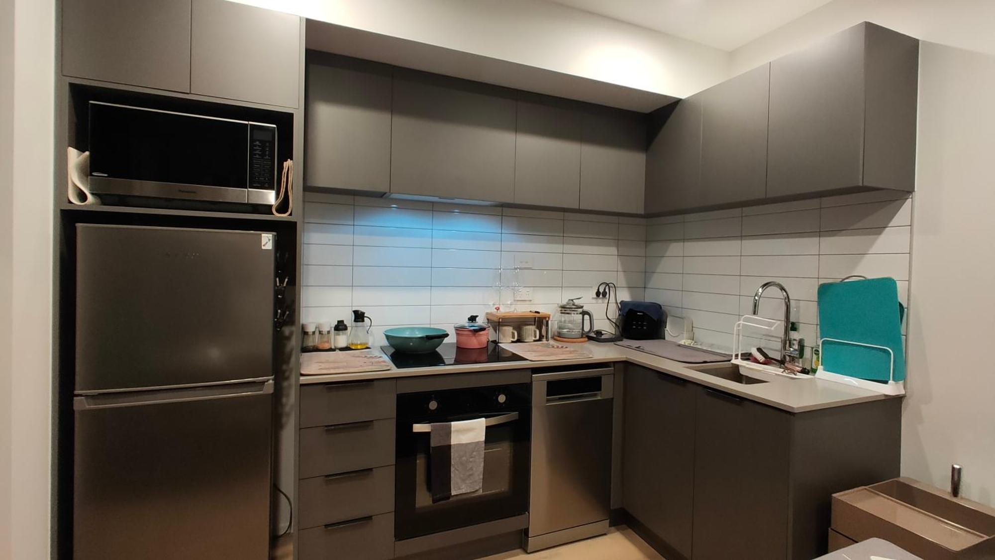 Stylish And Unique At The Heart Of Newmarket Apartment *