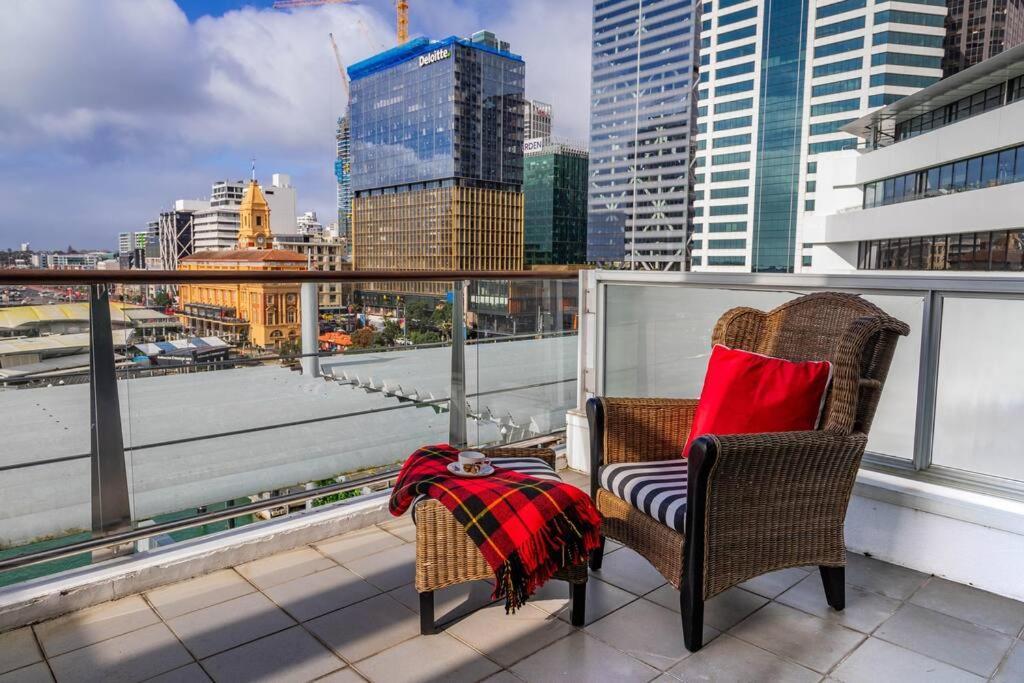 Large 1br With Waterfront View Apartment *