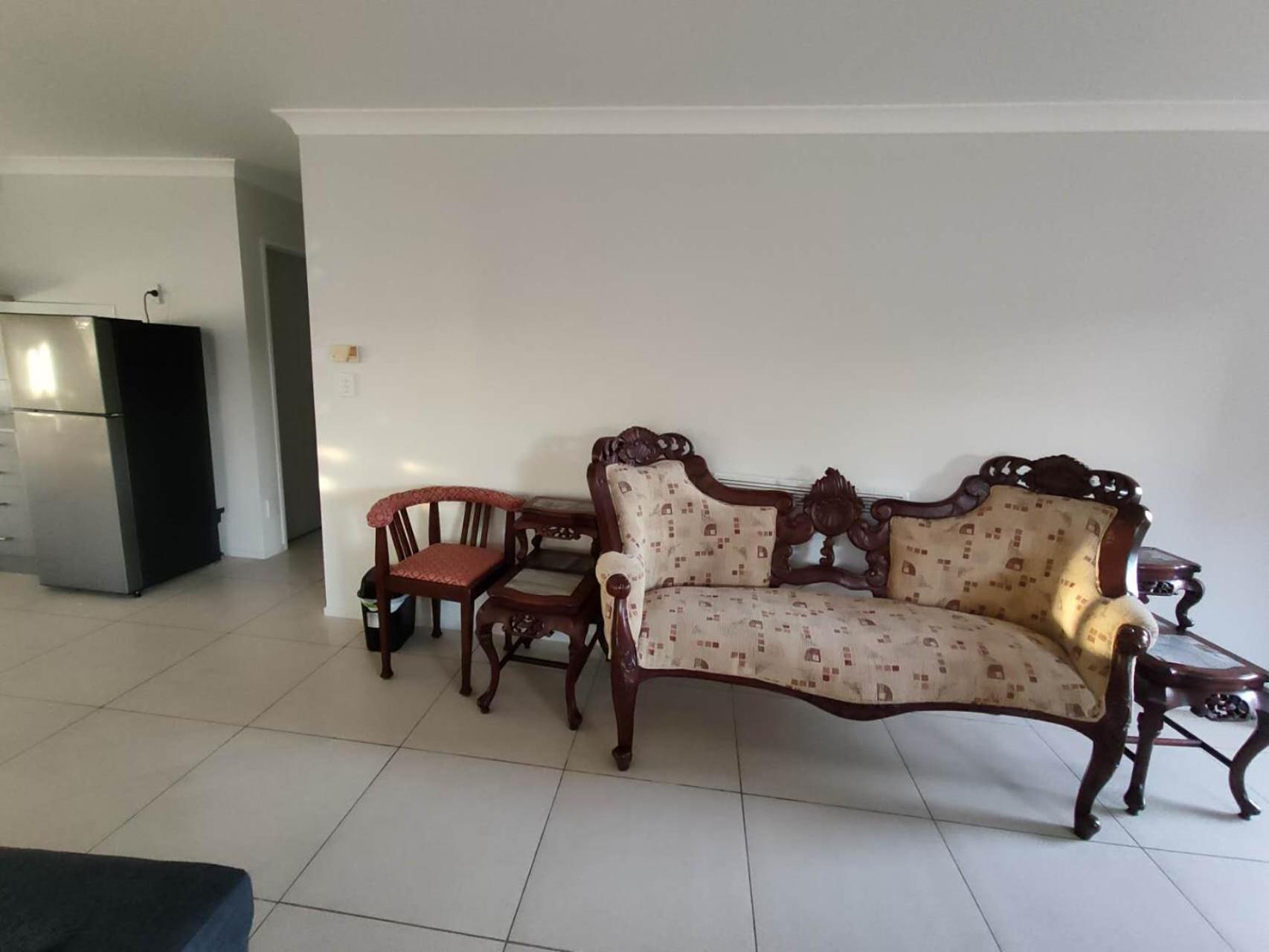 5 Bedroom Sweet House 82a Richardson Road * Auckland