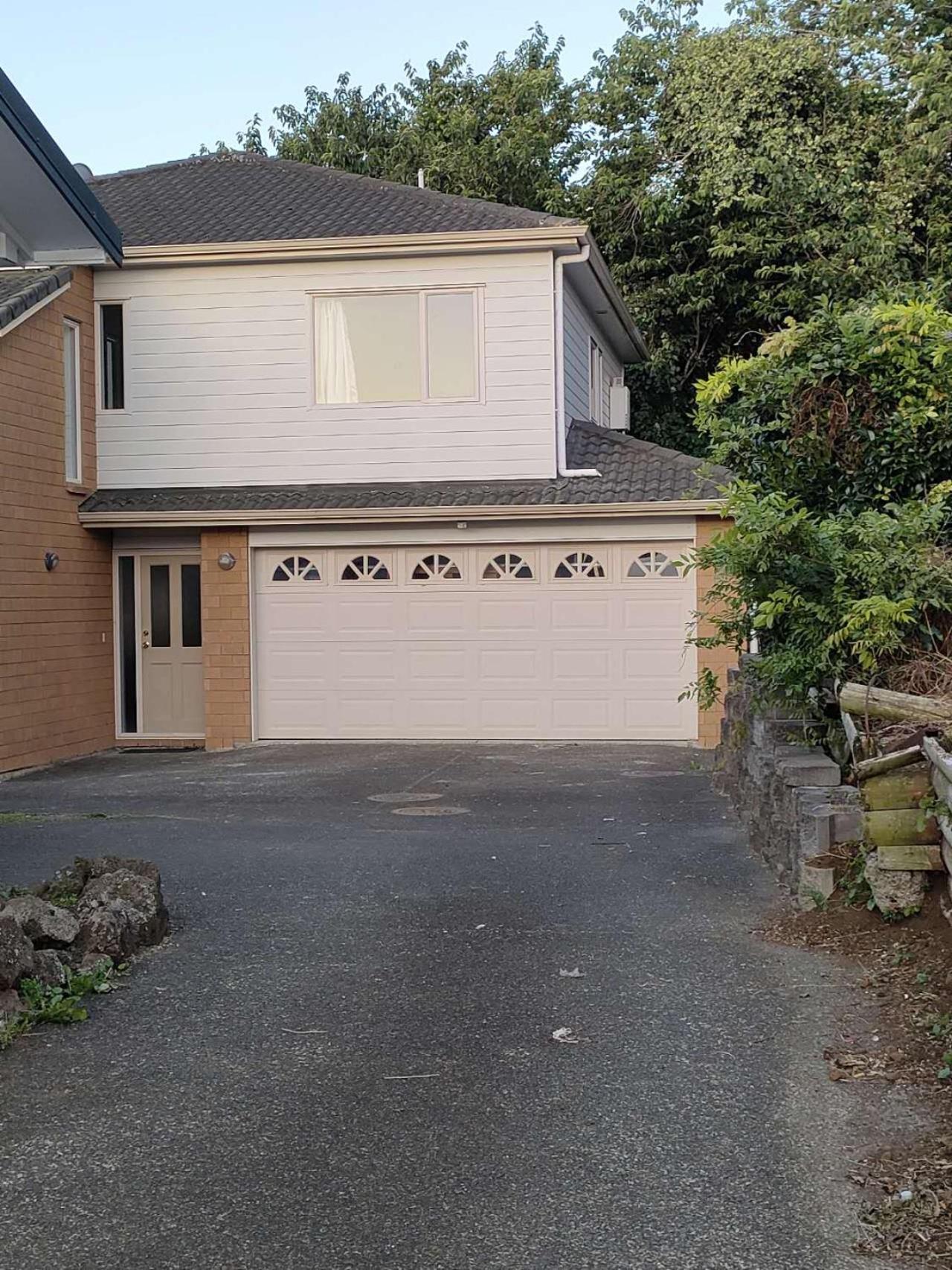 5 Bedroom Sweet House 82a Richardson Road *