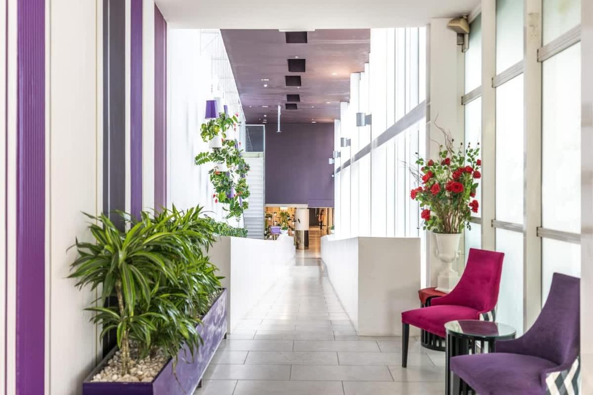 Apartment New & Modern Stylish 2br Vs Aircon In The Next To Park