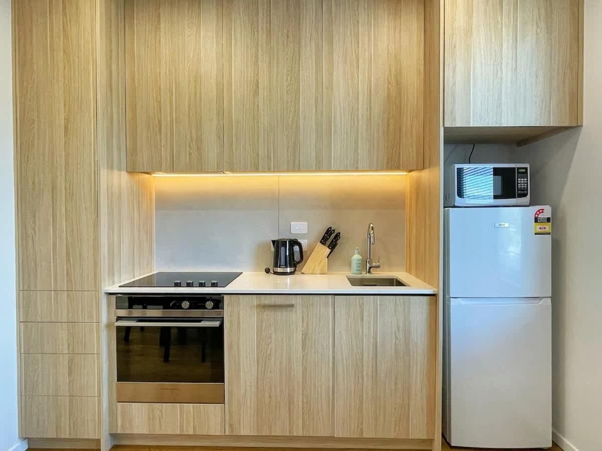 Gem Greenery Backyard 2br With Free Parking & Ac *
