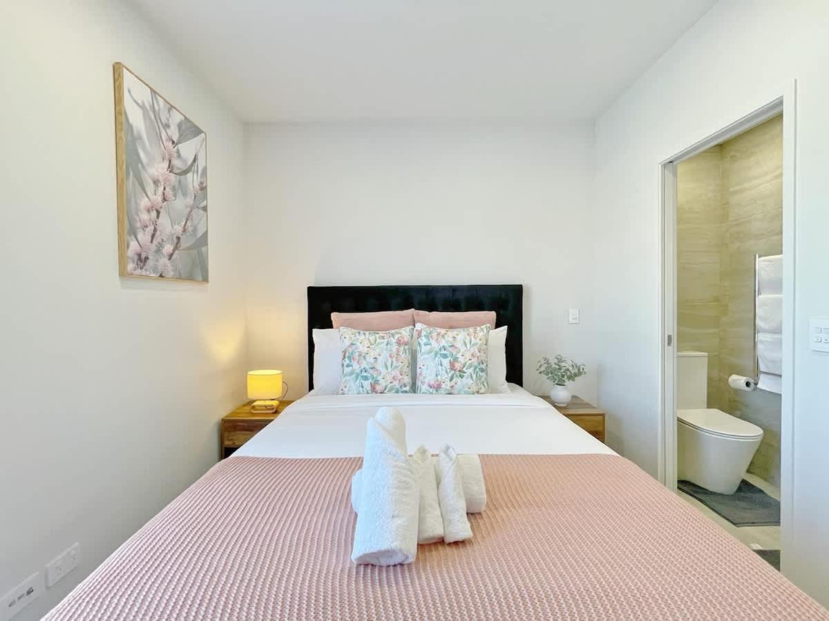 Holiday home Gem Greenery Backyard 2br With Free Parking & Ac Auckland