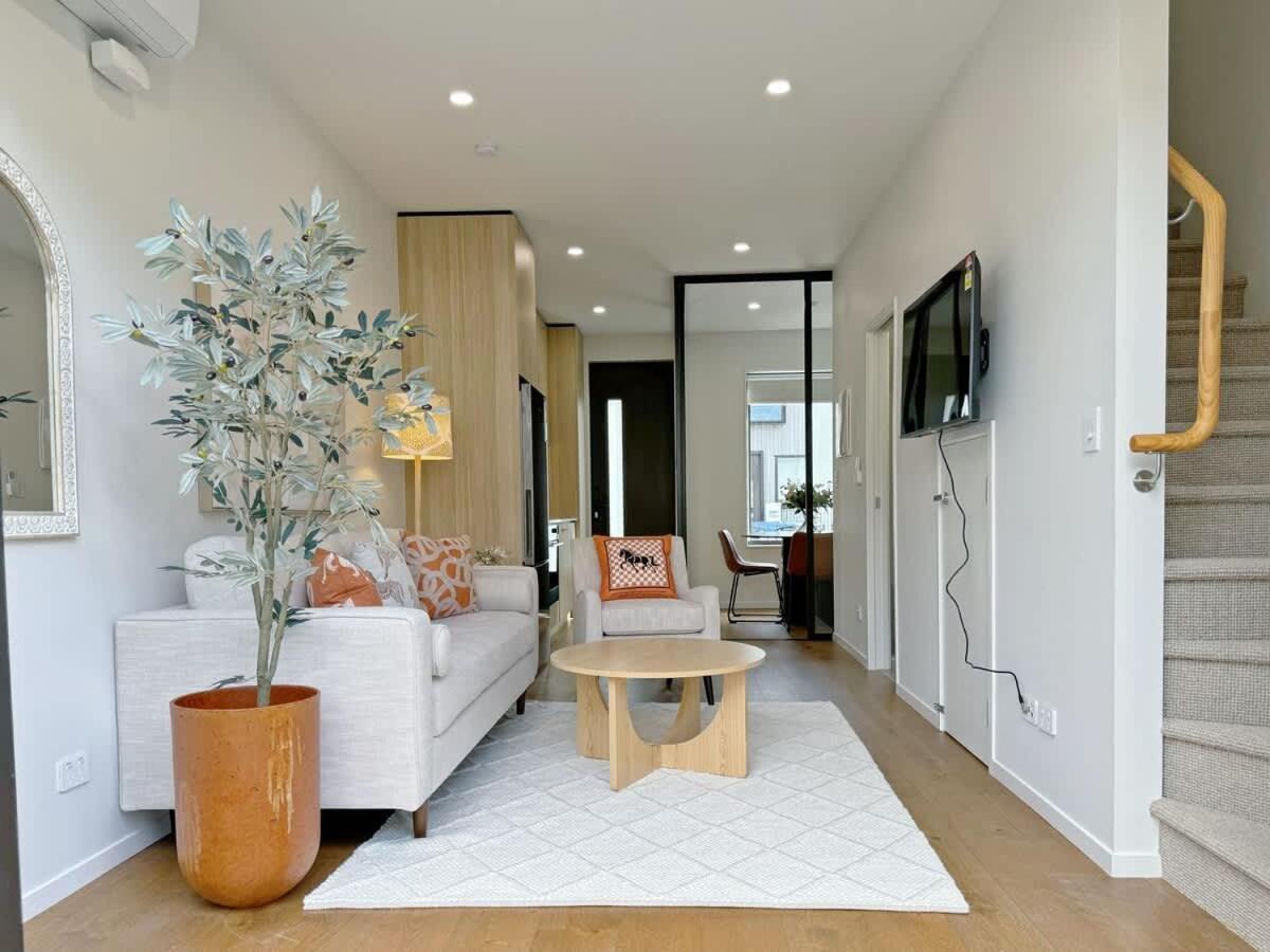 Haven Retreat - Stylish 2br Townhouse Vs Ac & Backyard * Auckland
