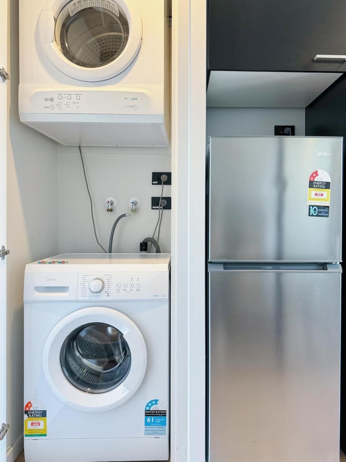 Apartment Vibrant 1b Vs Pool Gym Sauna