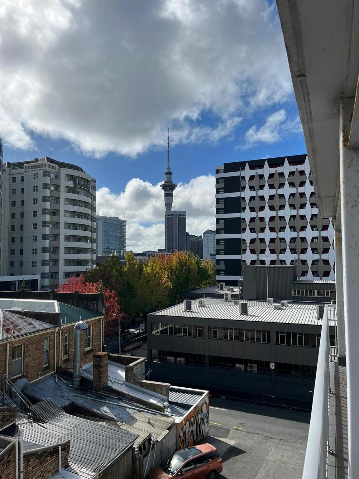 Apartment Large 3 Bedroom Steps From Queen St Auckland
