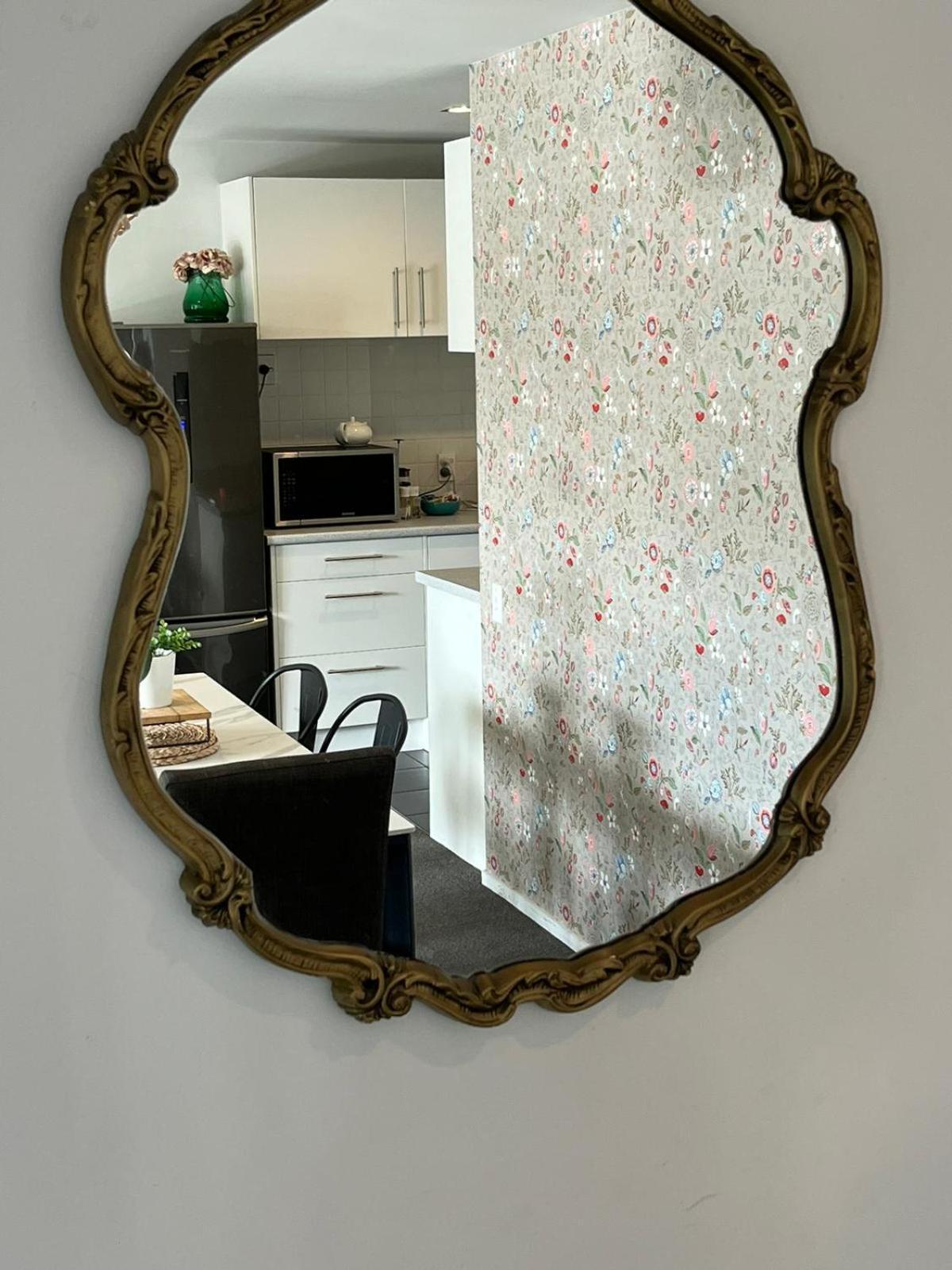 Apartment Large 3 Bedroom Steps From Queen St Auckland
