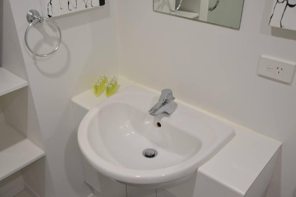 Apartment 2br Family Friendly With Indoor Pool *