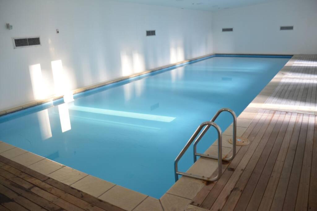 2br Family Friendly With Indoor Pool * Auckland