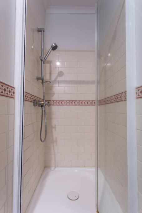 Warm & Inviting Spacious 1br * Auckland