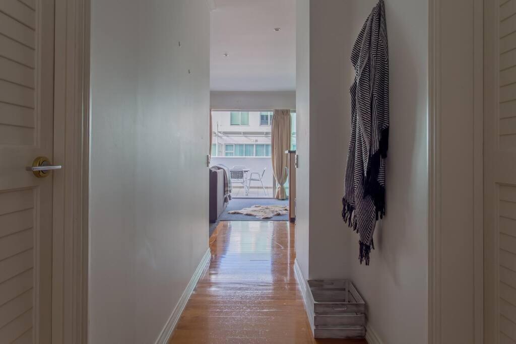 Warm & Inviting Spacious 1br * Auckland
