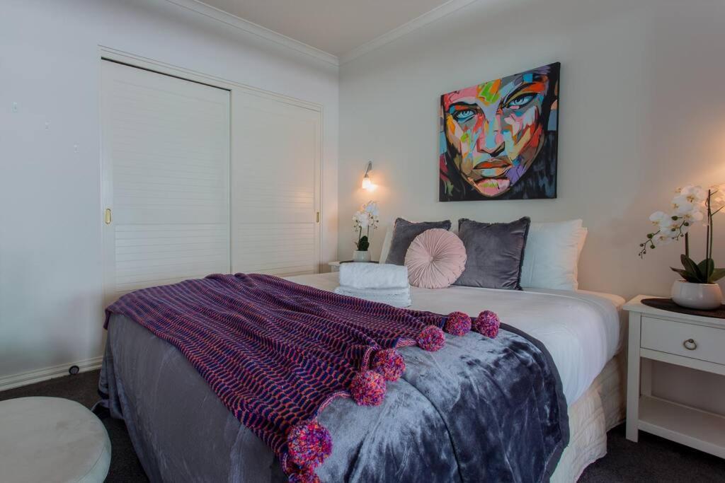 Warm & Inviting Spacious 1br Apartment