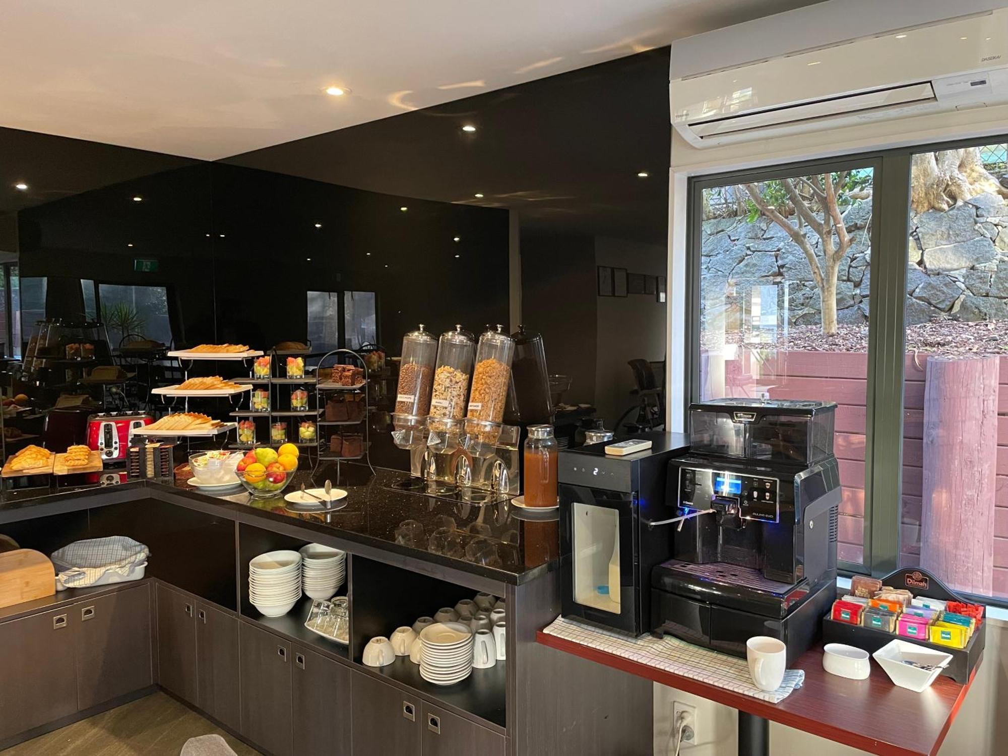 Edit Auckland Greenlane Auckland