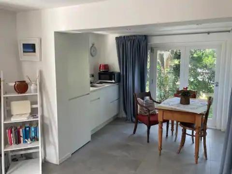Unit At Kohimarama Apartment