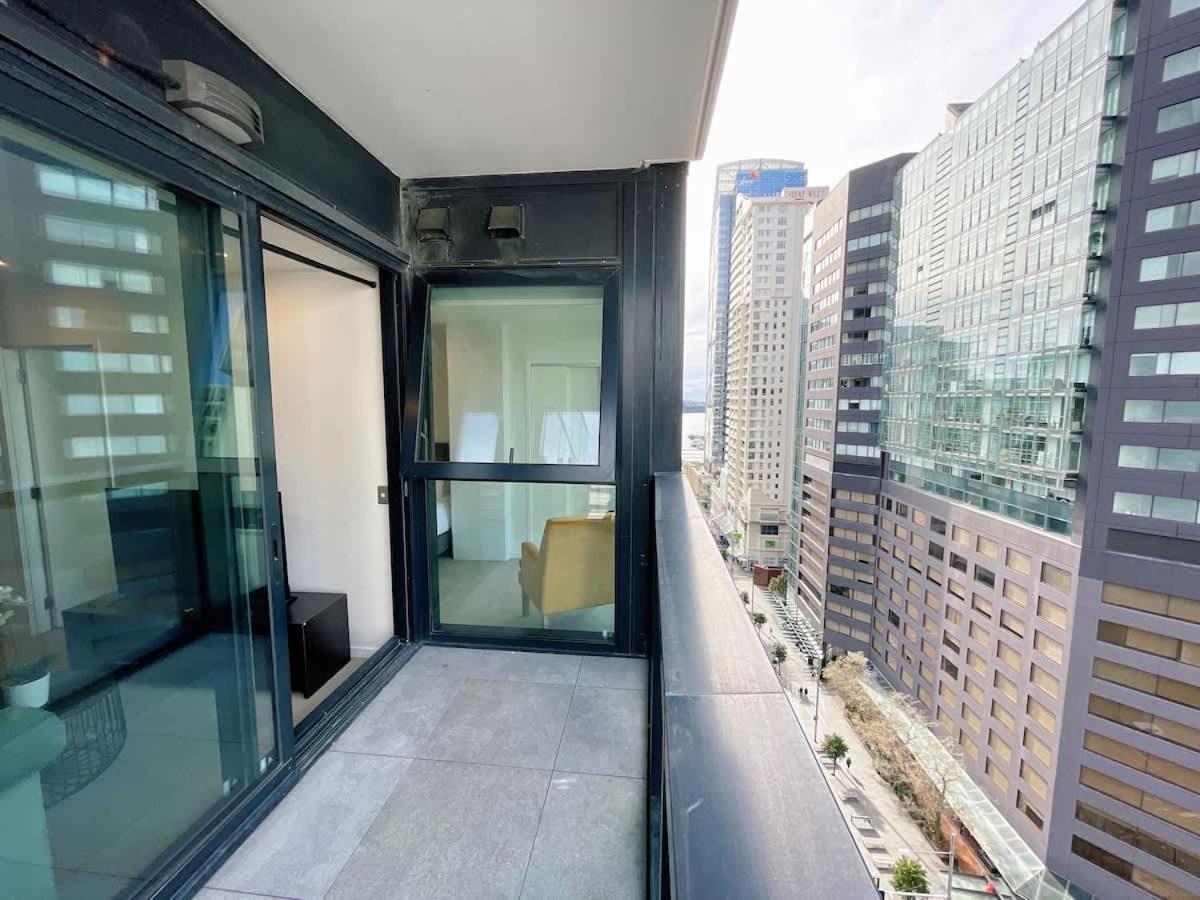 Apartment Romantic 2bed & 2bath - Near Skytower & Two Blocks From Waterfront Auckland