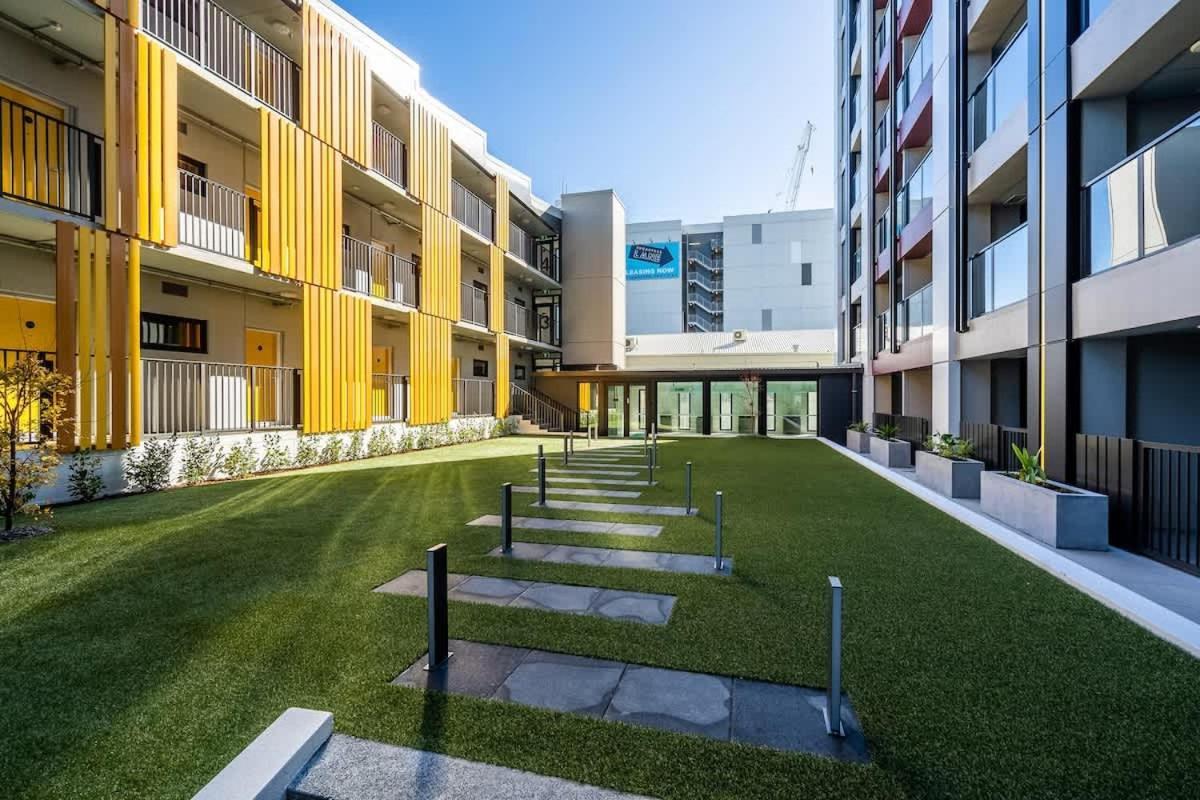 Stunning & Bright In - Swimming Pool * Auckland