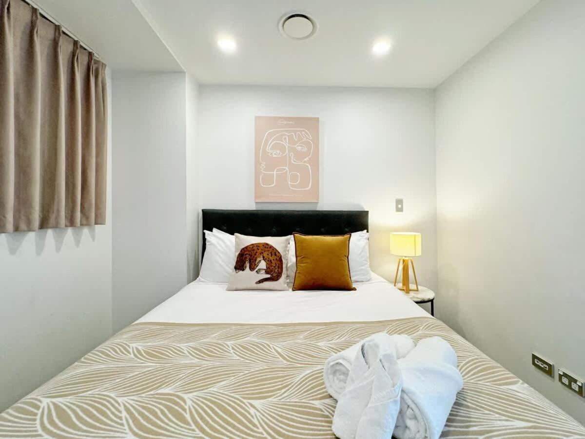 Apartment Stunning & Bright In - Swimming Pool Auckland