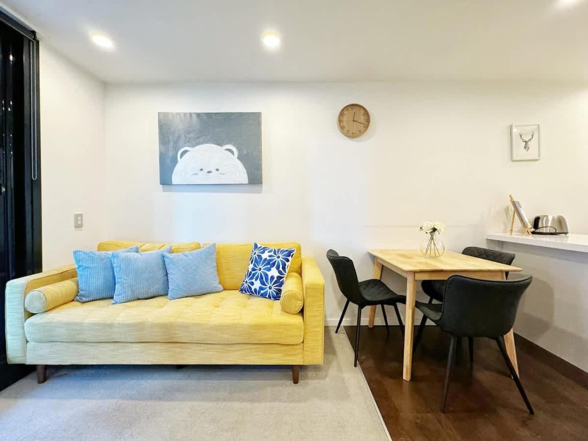 Apartment Modern 2 Bedroom Beside Skytower & Queen St In The Heart Of Cbd