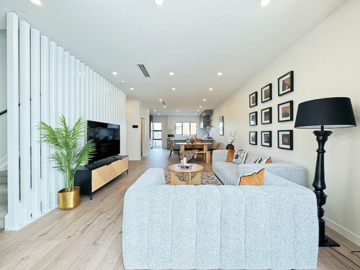 Chic Retreat 3beds Luxury Townhouse - Asb Showgrounds & Cornwall Park Holiday home *