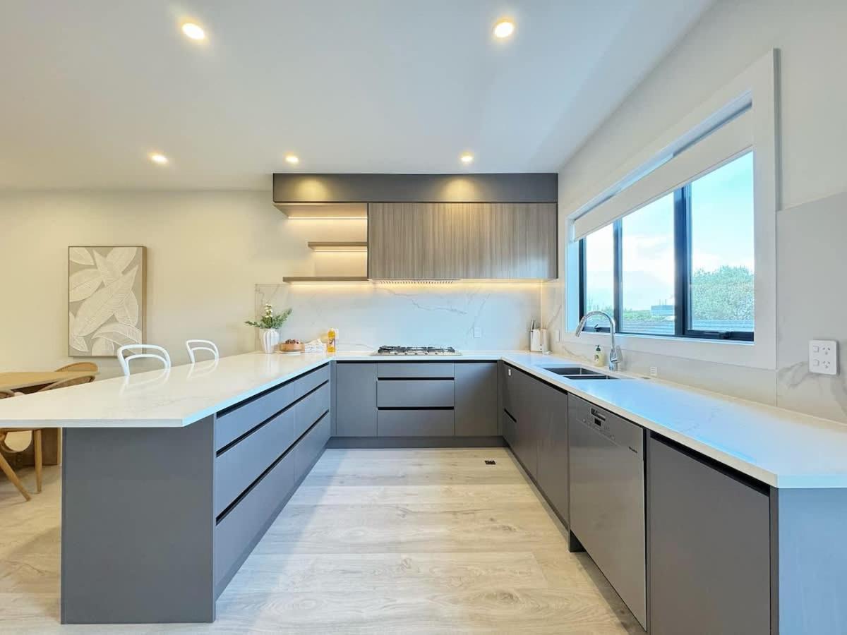 Luxury 4 Beds Family & Business Travel - Asb Showgrounds & Cornwall Park Auckland