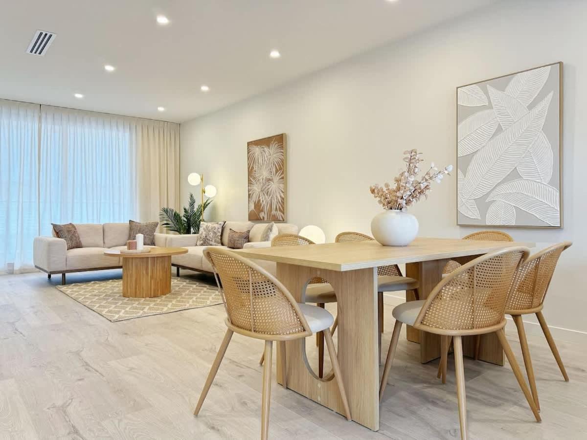 Luxury 4 Beds Family & Business Travel - Asb Showgrounds & Cornwall Park