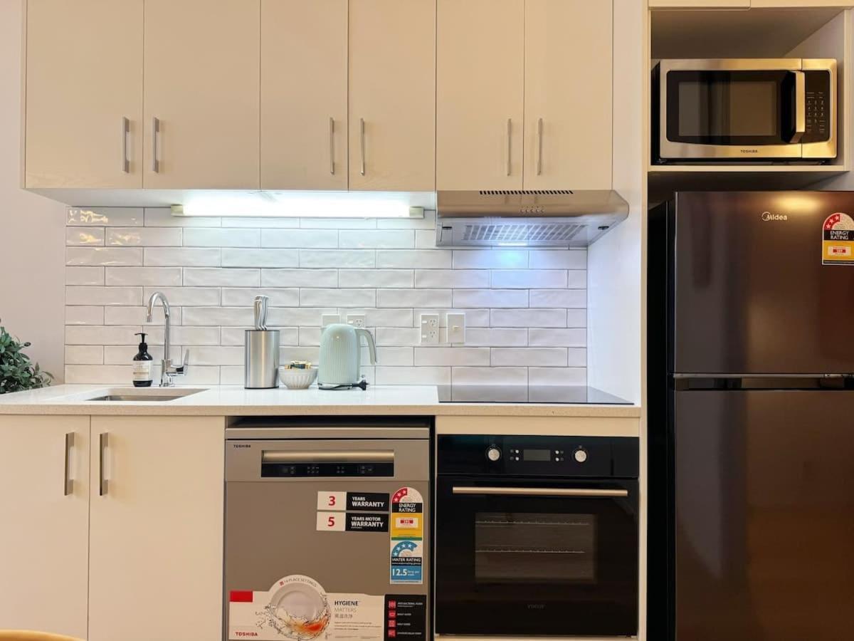Apartment Delightful Encounter - 1b On Centre Queen Street *